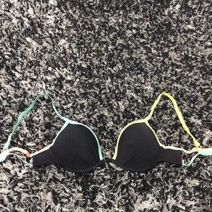 never worn vs bra bikini top